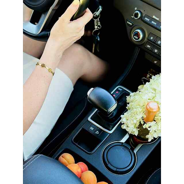 Браслет жіночий Burgundy, романтика для руки. Знижка 20% за кодом PROM20. Купити в Україні. - 3 фото товару