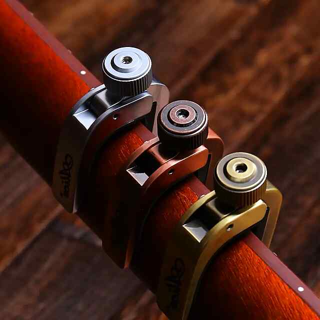 Каподастр для гітари, срібний, міцний, із захистом грифа, у подарунок музиканту - 1 фото товару