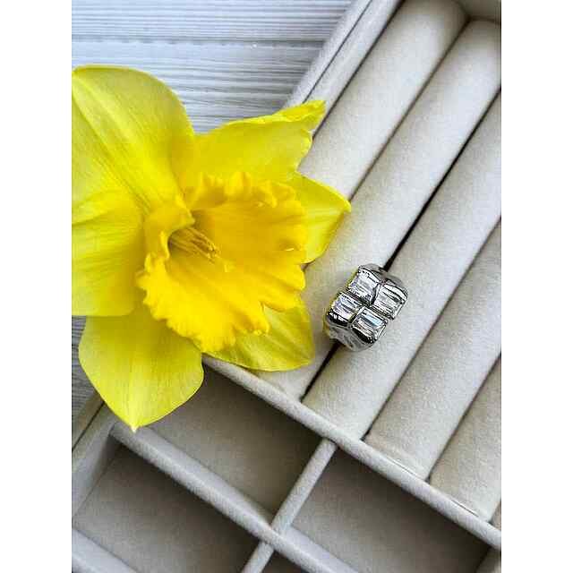 Кільце Дві частини одного цілого, універсальний розмір, знижка 20% за кодом PROM20. Burgundy Bijouterie Україна. - 2 фото товару