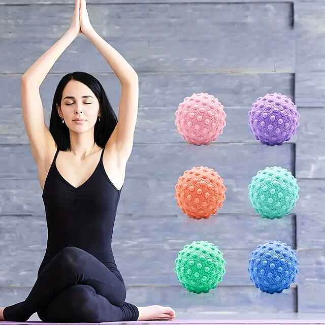 М'яч для масажу м'язів блакитного кольору, середньої жорсткості (діаметр 5см). Україна. - 3 фото товару