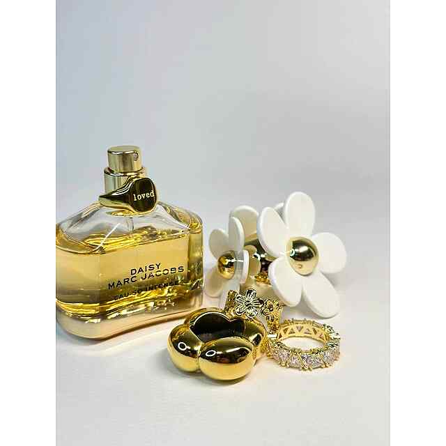 Стильне жіноче колечко, розмір 8. Ідеальний подарунок! Знижка INSTAGRAM: PROM20. - 1 фото товару