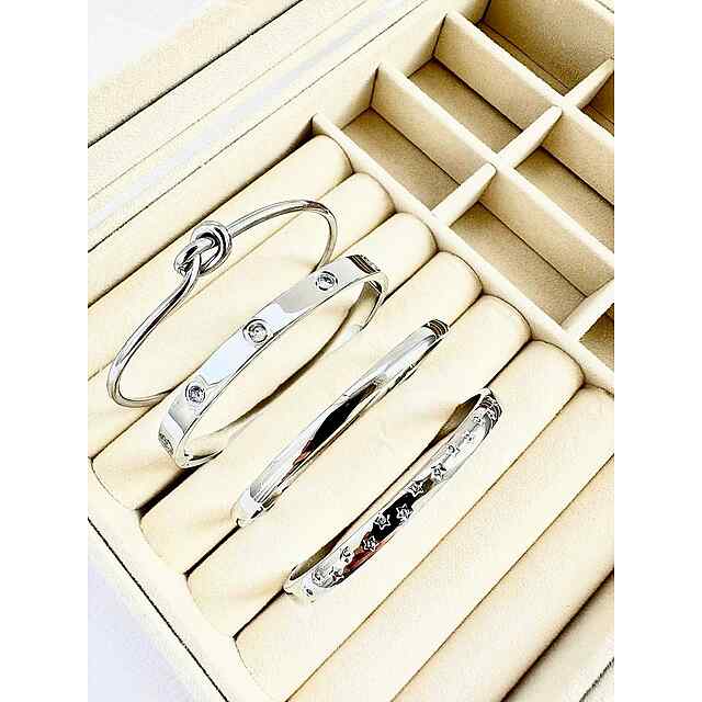 Жіночий браслет щоденний зі знижкою 20% INSTAGRAM PROM20 - 1 фото товару